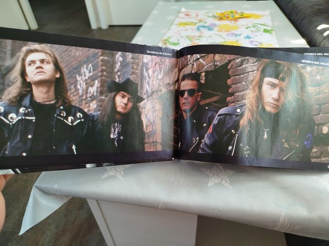 CD Héroes del Silencio - Senderos de traición