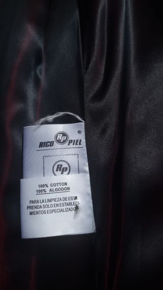 Abrigo de piel Rico Piel negro 100% algodón