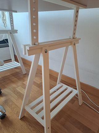 Escritorio regulable madera y metal