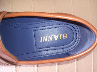 Zapatos de vestir Gianni Marrón