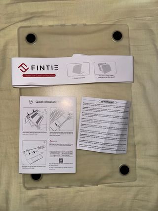 Funda FINTIE Mate MacBook Air Transparente