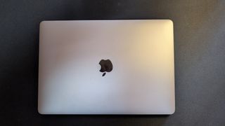 MacBook Pro 13 i7 16GB RAM 512GB SSD