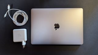 MacBook Pro 13 i7 16GB RAM 512GB SSD