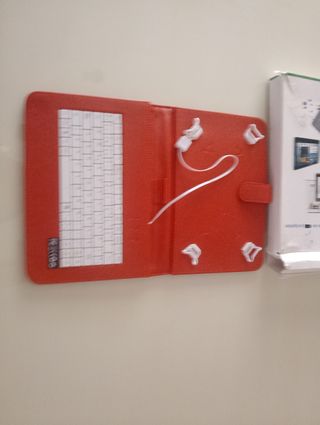 Funda para tablet con teclado USB