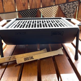 Barbacoa Brutal Talla S + Enciendefuegos 3Estrella