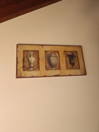 Cuadro decorativo con jarrones antiguos
