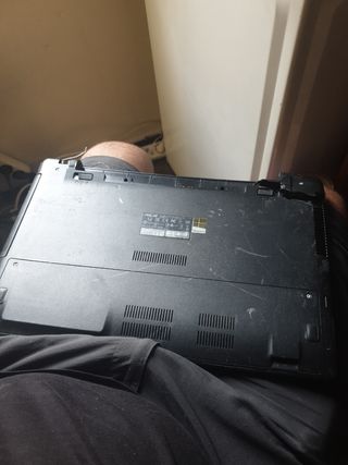 Portátil Asus X550C Negro
