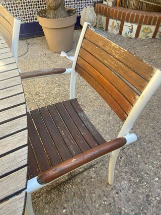 Mesa de jardín redonda Ikea madera y metal