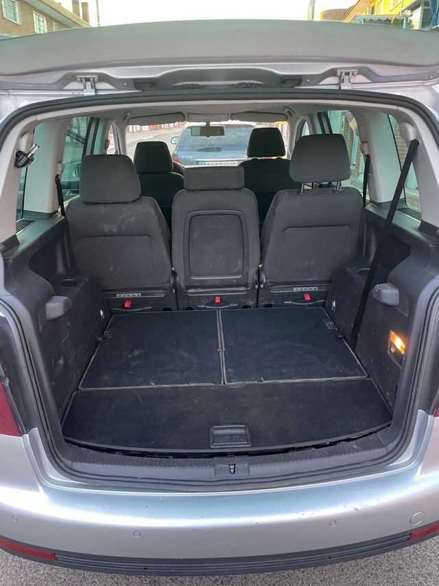 Volkswagen Touran 105 cv 7 plazas