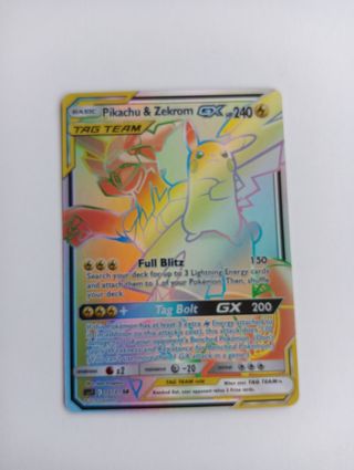 Carta Pokémon Pikachu & Zekrom GX 240 HP
