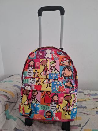 Mochila con ruedas y estampado infantil