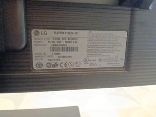 Monitor LG Flatron Plata