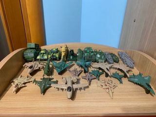 Giochi militari: carri armati, aerei, elicotteri