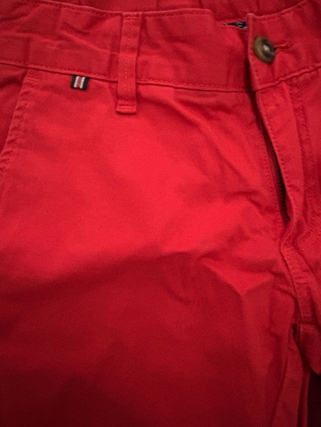 Pantalón corto niño rojo