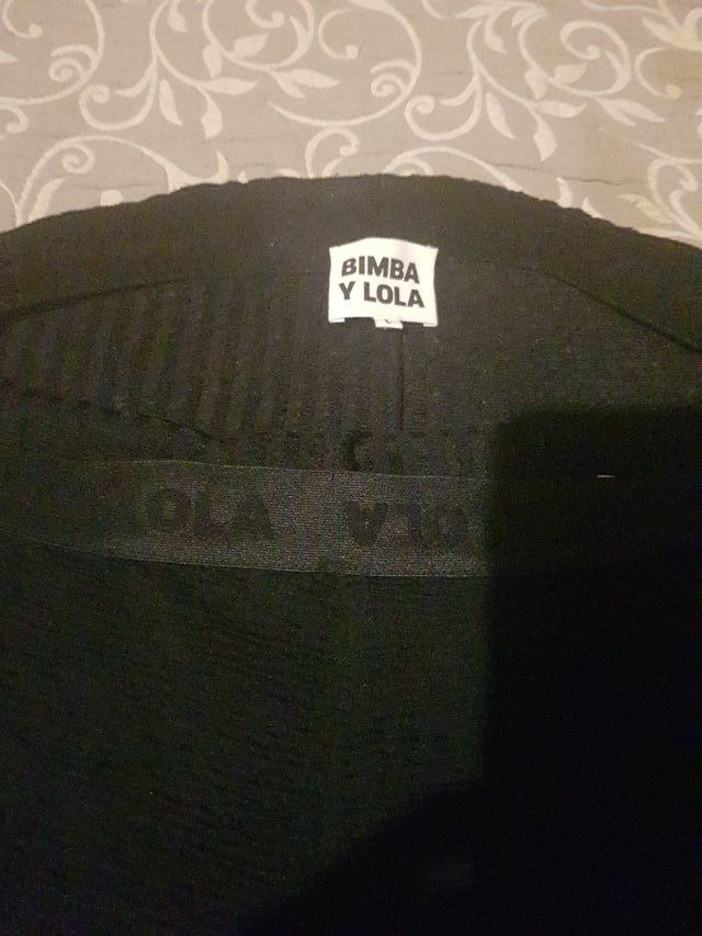Pantalón  Bimba y Lola negro .