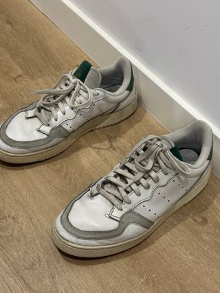 Zapatillas Adidas Supercourt Blancas y Verdes
