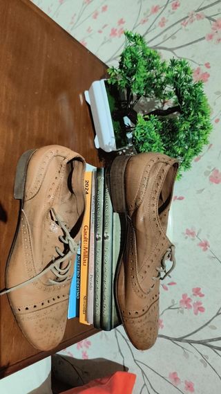 Zapatos de vestir de cuero para mujer