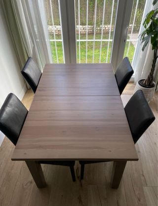2 Sillas Comedor Madera y Cuero Sintético