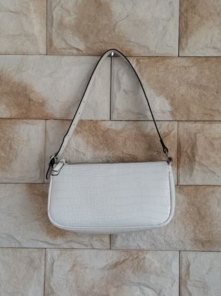 Bolso blanco Stradivarius