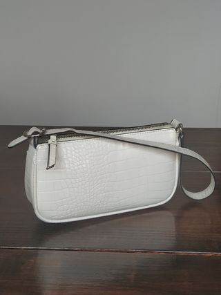 Bolso blanco Stradivarius