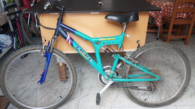 Bicicleta de Montaña J-Bike Volcano 26"