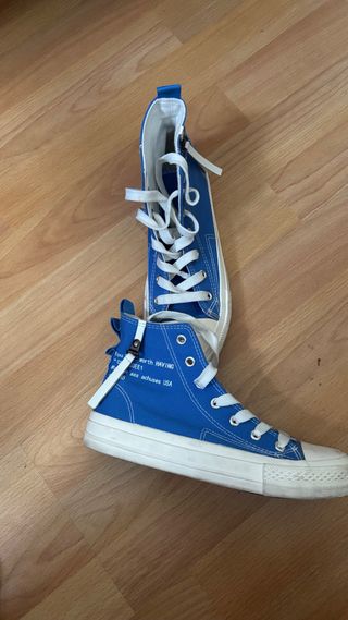Zapatos de niña altos azules