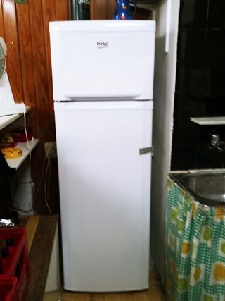 Nevera Combi Beko