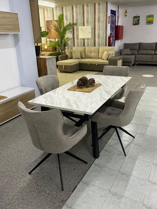 Mesa extensible con patas metal - Nuevo