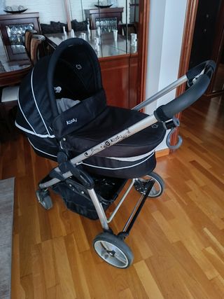 Carro de bebé negro + regalos