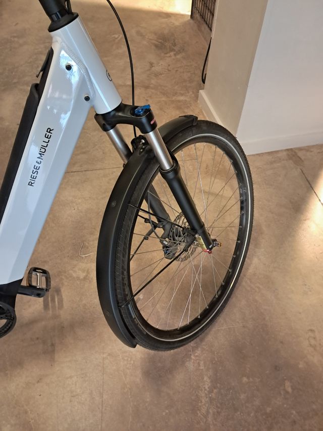 Riese & Muller Nevo Bicicleta Urbana