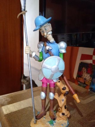 Figura Don Quijote con perro y lanza