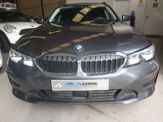 BMW Serie 3 320d xDrive Automatica Touring 