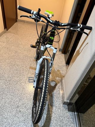 Bicicleta de montaña