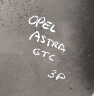 Paragolpes delantero C/F Opel Astra H GTC 3P Negro