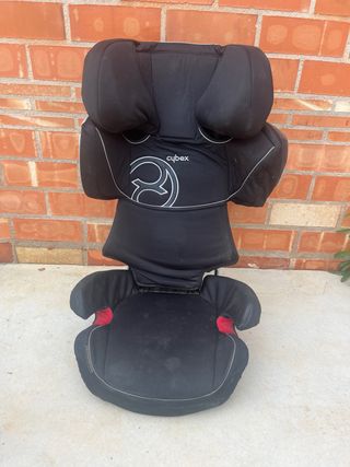 Silla de coche Cybex negra
