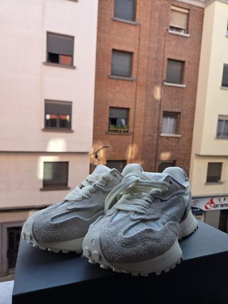 New Balance Beige/Blanco