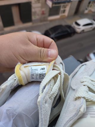 New Balance Beige/Blanco