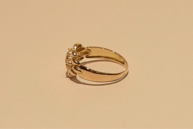 SORTIJA DE ORO 18K/3.9Gr