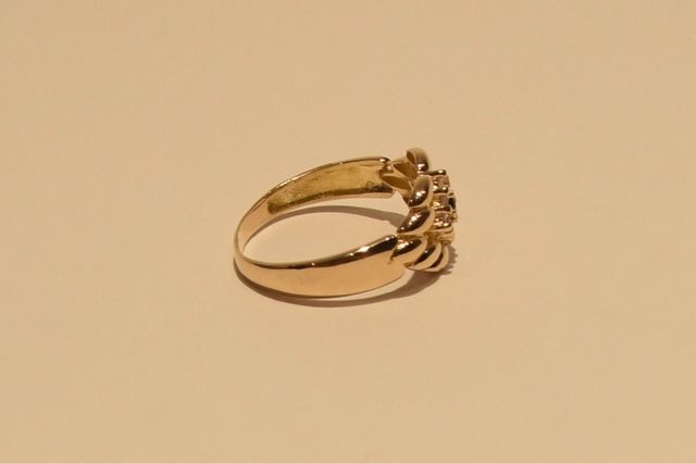 SORTIJA DE ORO 18K/3.9Gr