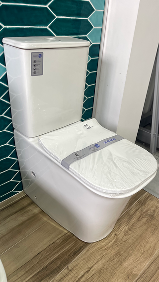 Conjunto WC Daria