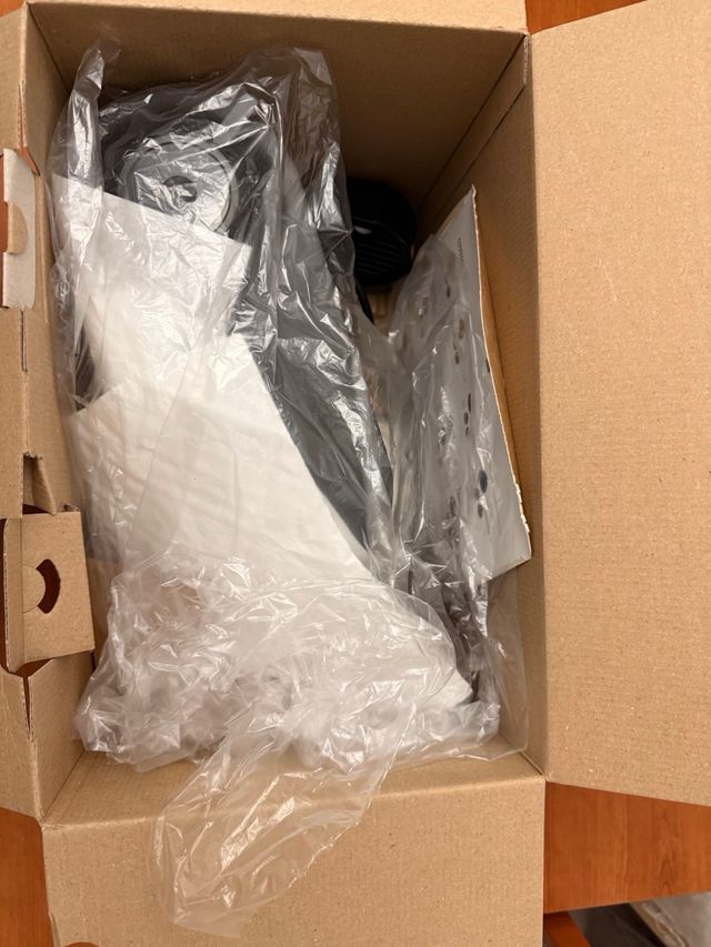 Cafetera Nespresso Vertuo Negra Nueva