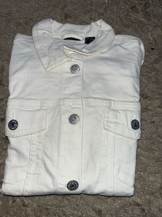 Chaqueta vaquera blanca