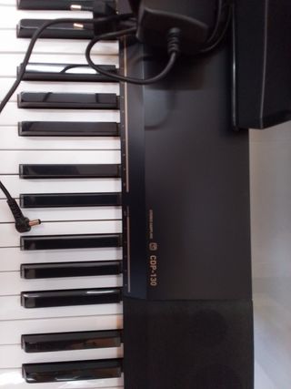 Piano Casio CDP-130