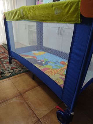 Cuna de viaje plegable