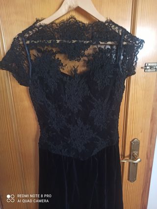 Vestido negro encaje y terciopelo