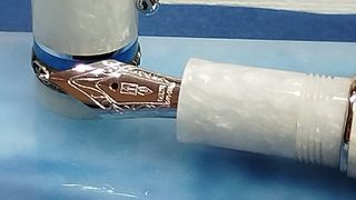 Pluma Delta Dreidel Blanco