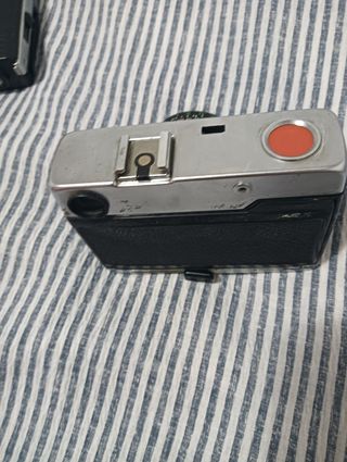 Lote 2 Cámaras Fotográficas Antiguas, no funcionan