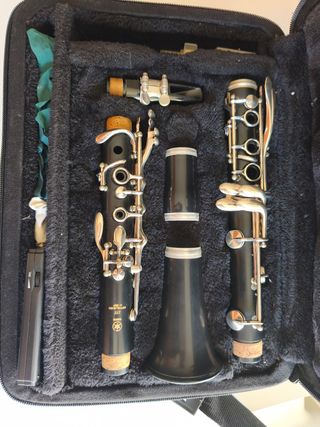 Clarinete Yamaha 255
