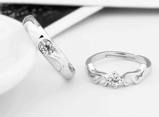 Anillos de Compromiso Plata  con Circonios