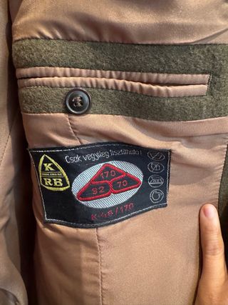 Abrigo Militar Vintage Soviético Hungría K46-170